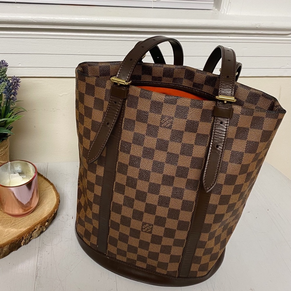 Louis Vuitton Damier Ebene Marais Bucket Bag